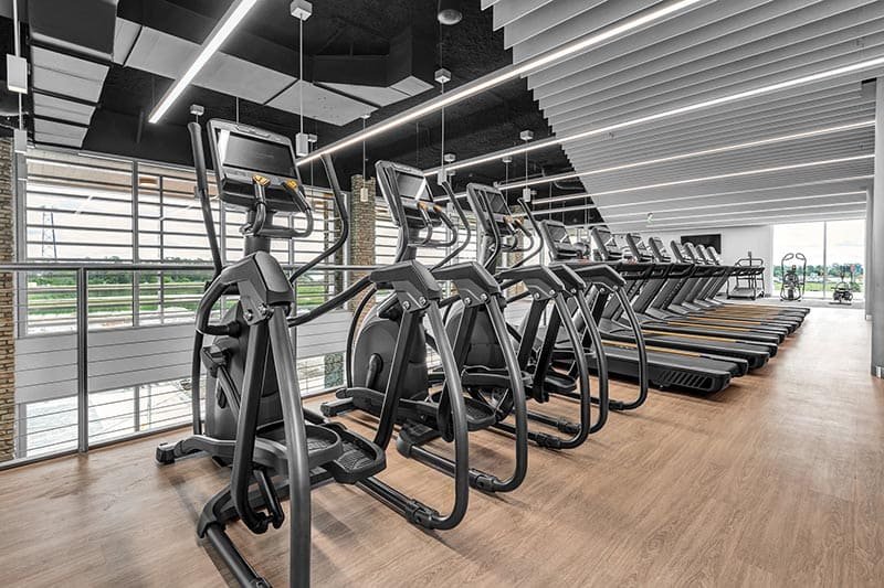 commercial fitness equipment