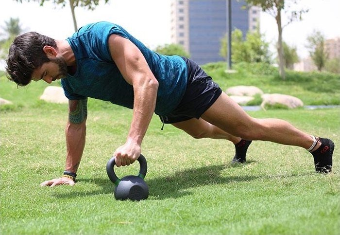 powder coated cast lron kettlebell